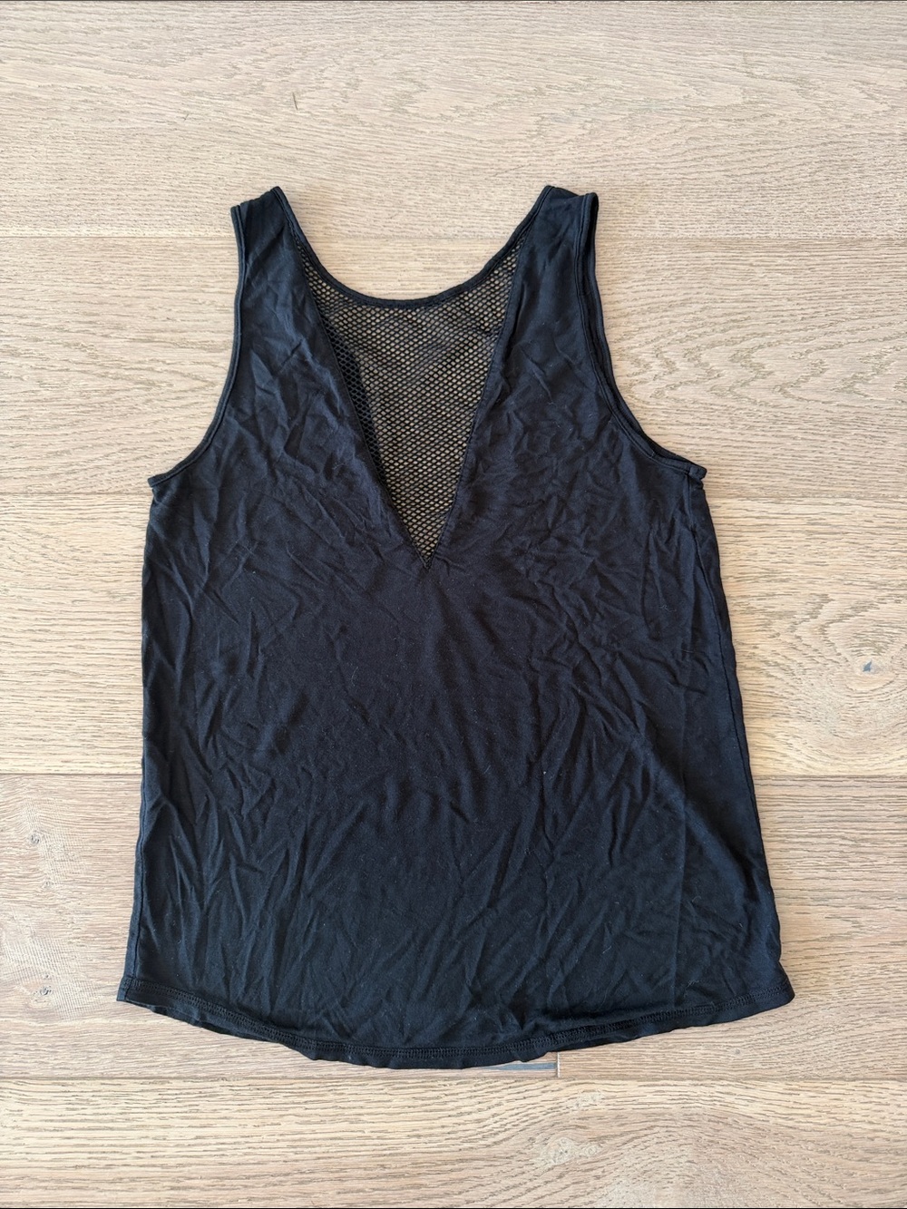 ALO Yoga Black Mesh V-Back Tank Top